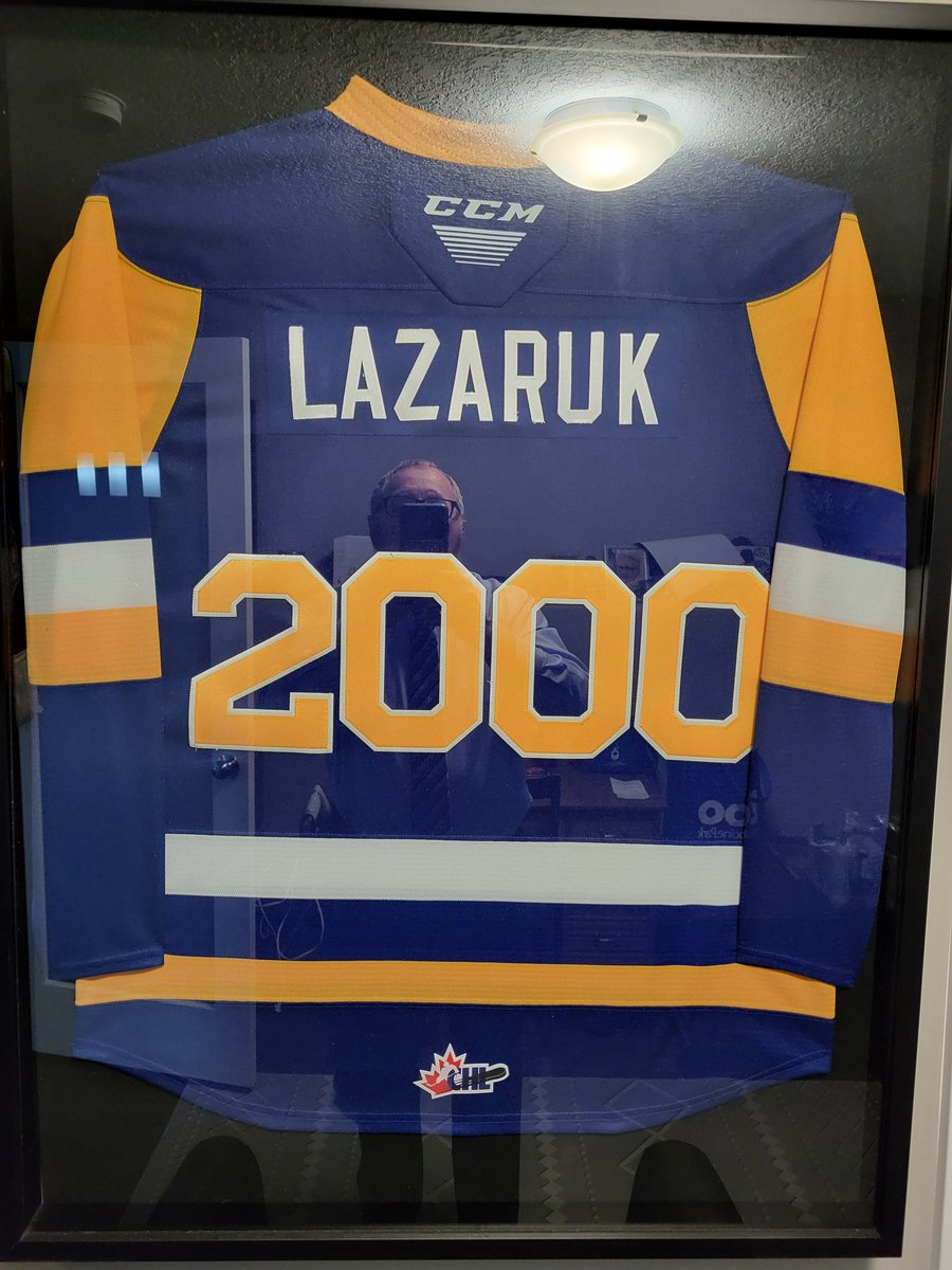 Replace the '0' immediately to the right of the '2' with another '2' and that is the number of @BladesHockey broadcasts I'll be on tonight at @MJWARRIORS. #2200 #timeflieswhenyouarehavingfun