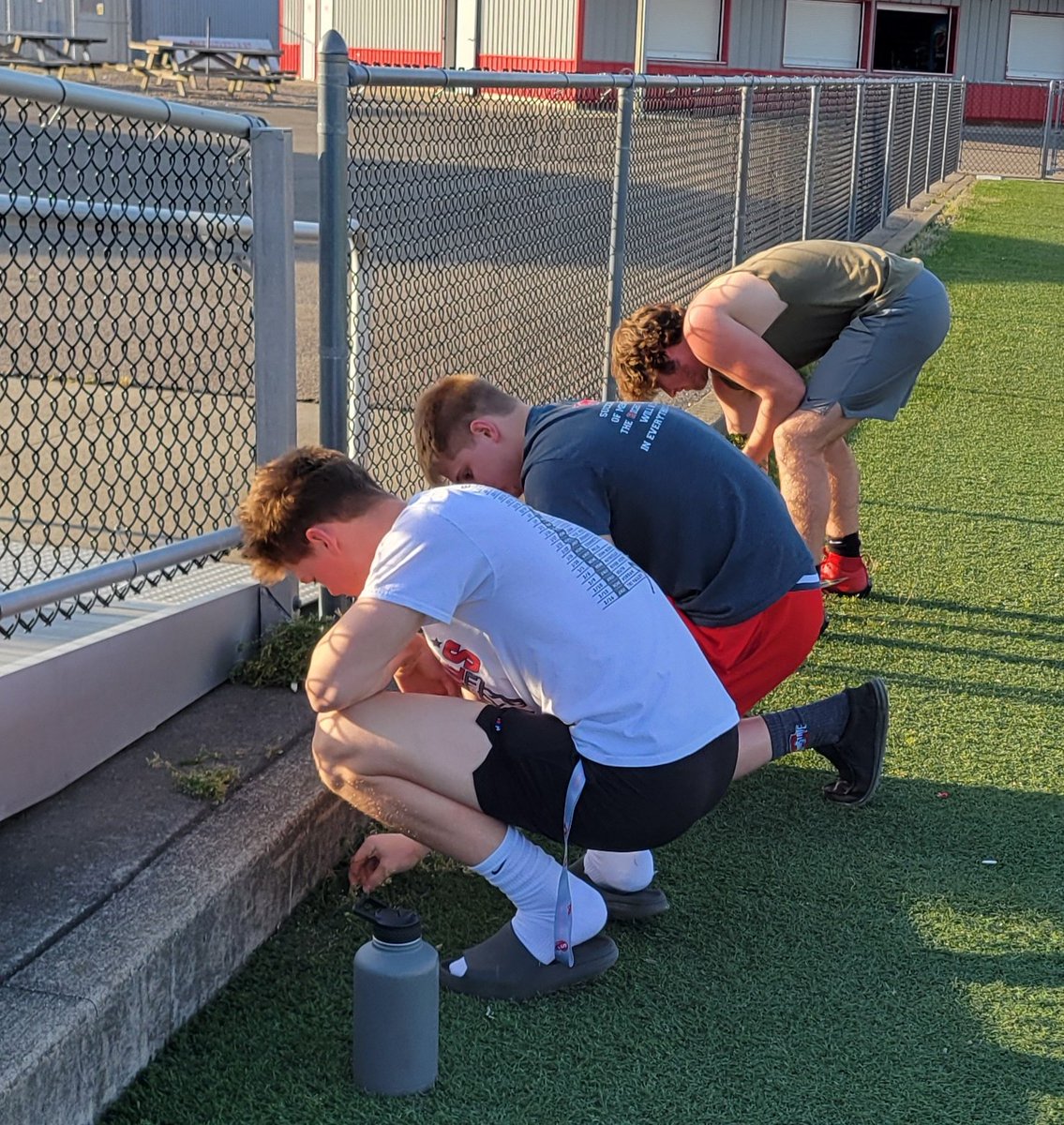 Seniors who get the importance of SERVANT LEADERSHIP. Our District takes care of our facilities, but in the early spring weeds can grow fast. Without being asked, these young men stepped up. Others soon followed. RMA. @evan_anderson__ @HaydenH2025 @vaylin19