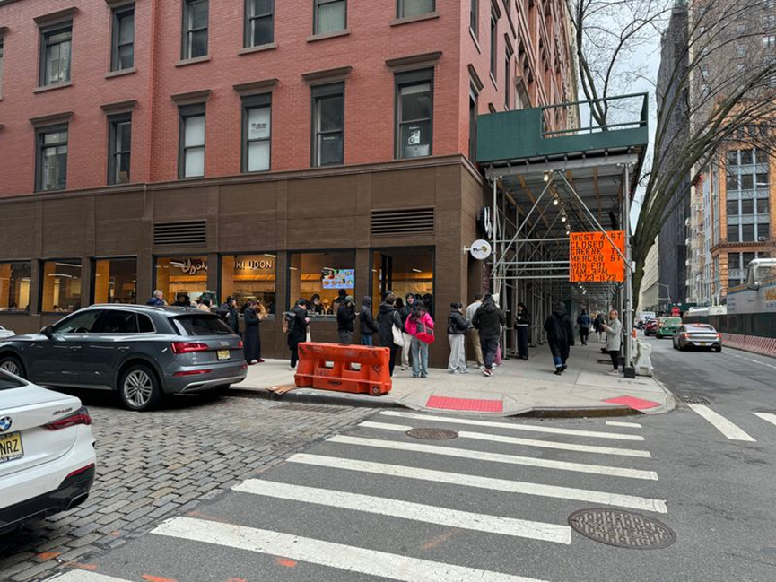 SanukiUdonUSA's tweet photo. "Hey NYU Trailblazers! π Ready to elevate your campus dining? Picture this: navigating campus hustle with tantalizing udon aromas from Sanuki Udon. πβ¨ Fuel your day with quick, delicious bites crafted with love. Join us near campus! β¨π² #NYUEats #CampusCravings" https://t.co/BILxgFXBqa
