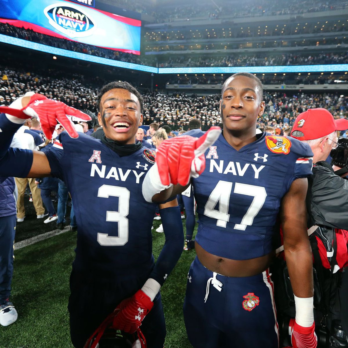 God is good! After a great conversation with @CoachJ_Williams I’m blessed to receive an offer to Navy! @CoachMcgehee @JCFB_Recruiting @CoachE_21 @DexPreps @AL7AFootball