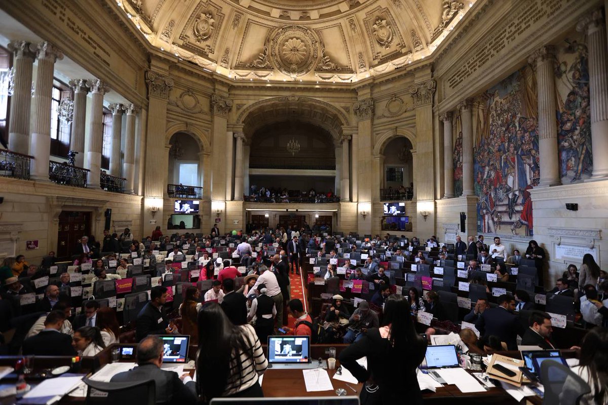 🚨 APROBADO en la #PlenariaCámara el proyecto de ley que busca el 'acceso universal al Programa Madre Canguro'. El proyecto fue aprobado por unanimidad.