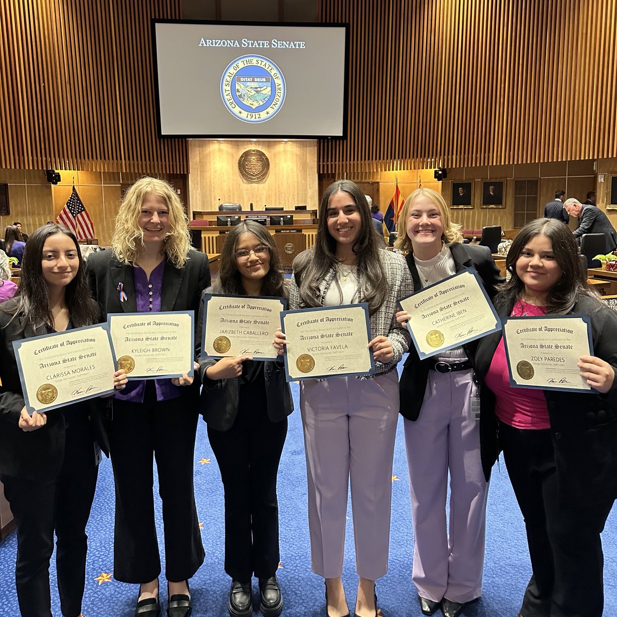 As #InternshipAwarenessMonth comes to an end, we would like to thank our 2024 Senate Democratic Caucus Intern team for all their hard work this session! We couldn’t have done it without them 🫶🏻 📲 If you’re interested in being an intern at the Capitol next session, check out:…