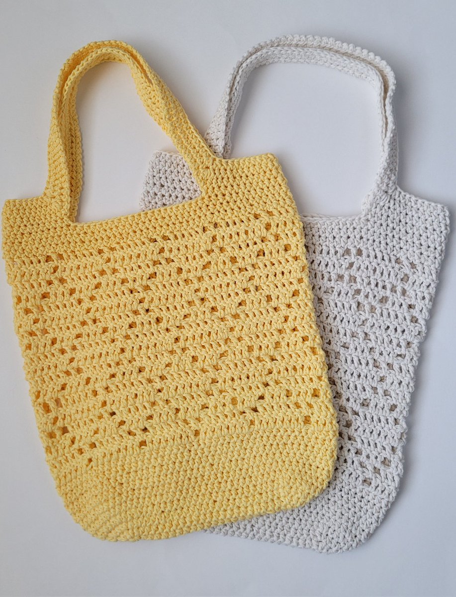 To create this bag, we use the diamond lace stitch. Give it a try and see how yours comes out with a tutorial @crochetandcopy 

#crochet #crochetbag #crochetmarketbag #marketbag #diybag #handmadebag #cottonyarn #loveyarn #crochettutorial