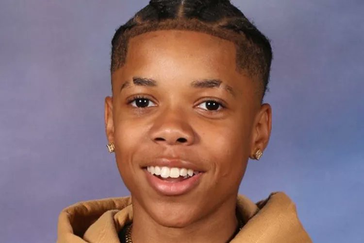This is Acie Holland III. On his way to school, his bus driver passed out. Acie ran up, grabbed the steering wheel, moved the driver's foot from the pedal, applied the brake, and securely parked the bus, saving everyone on board. He's 14 years old.