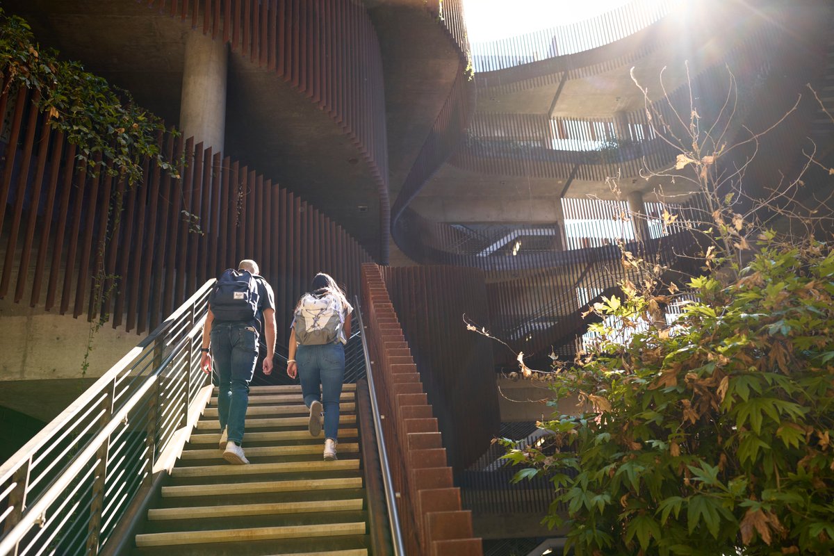 The University of Arizona community is invited to a town hall on Wednesday, May 1 to share feedback on the presidential search. 🕔 4:45-6:15 p.m. 📍@UArizona Environment and Natural Resources 2 Building Details: ow.ly/AKVw50RoxMC