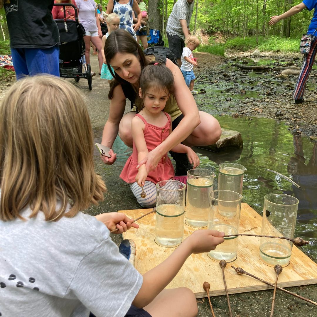 EcoTones Concerts presents imaginative outdoor performances sited in local public nature spaces, exploring connections between humans and the natural world. More information or to purchase tickets for the All-Ages Ecotones event visit buff.ly/49W5D9k. 📸 Tracy Yates