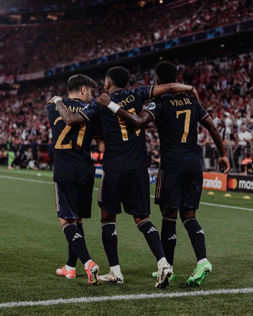 RodrygoGoes's tweet photo. See you at the Bernabéu… 🤍 @realmadrid https://t.co/4ZbGkaf6YB