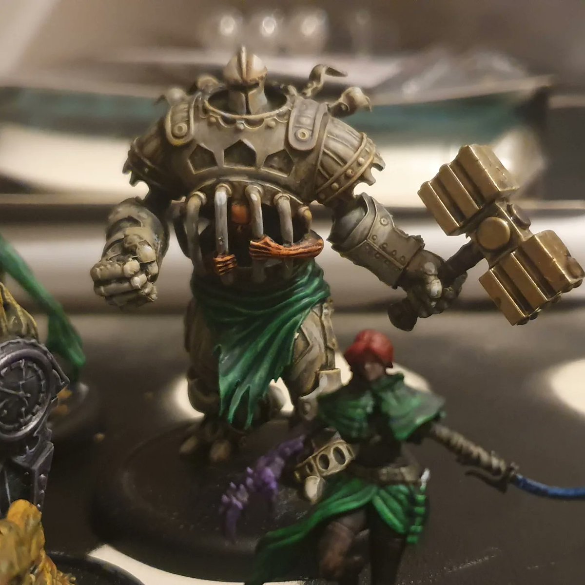 wallisa2011's tweet image. got some painting done for the first time in a while!