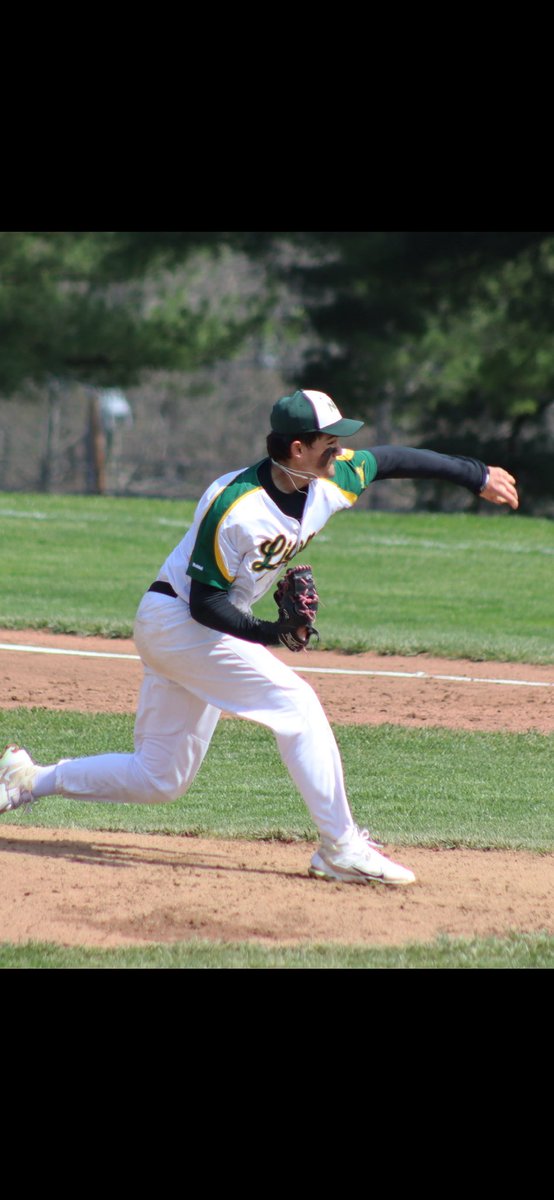 NHLionsBaseball's tweet photo. Whoa!!!! What a great 2-0 team win against Hillsborough. Zach Fronio was dealing!!!! He threw a 4 hit 1 walk, 12 kโs in a complete game!! Nick Hernandez hit a HR!! Way to grind boys!!!
#pitchinganddefense
#letsgo https://t.co/e2Rc45otdZ