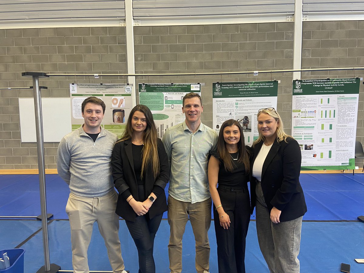 Well done to all final year @PessLimerick students who presented their research projects today. Special mention to my students (L-R) Chris, Clara, Megan and Eimer and to my PhDs @conorjraleigh @dairefitzy @AidanBuffey who supported them