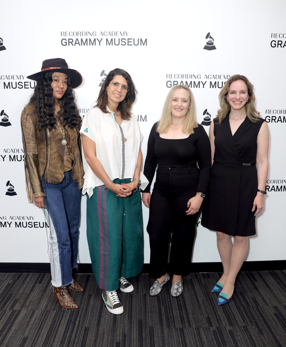 Shaking up the music scene with these incredible women in the industry! 🎶

In a conversation with moderator @UKinLA's @EmilyClokeUK, panelists @Judith_Hill, @Dolby's Erin Venables & @RiotGames' @MariaEgan1111 shared their experience working in the industry at the #GRAMMYMuseum.