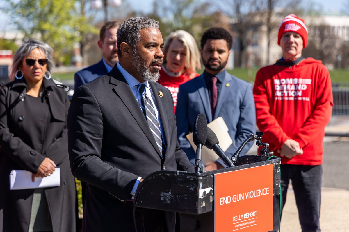 We must continue our work to end the epidemic of gun violence. Last Congress, we passed my #BreakTheCycleOfViolenceAct to invest in evidence-backed community violence intervention programs. Let's keep coming together to deliver commonsense reforms, prevent crime, & save lives.