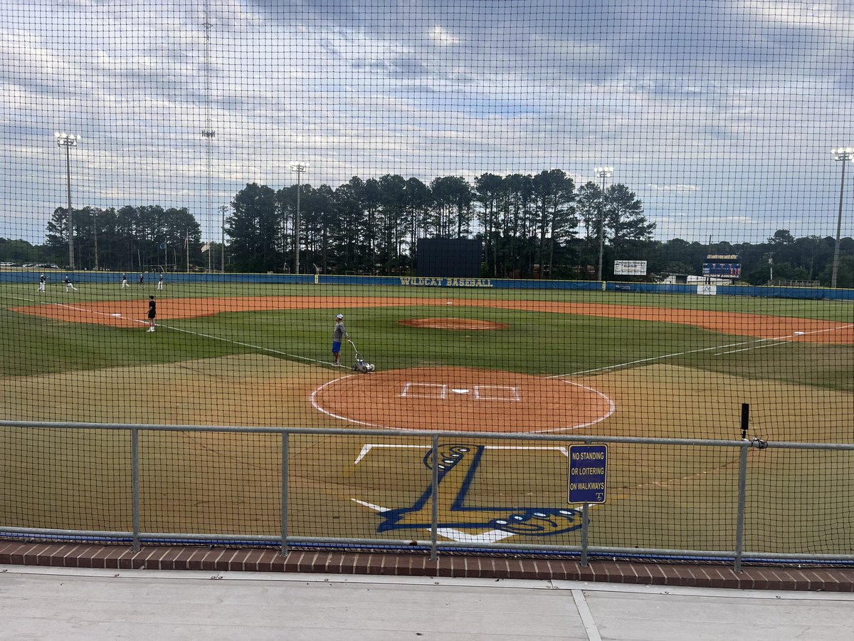 In the Midlands for @SpartVIKINGBASE & @LexHSBaseball! 6:30