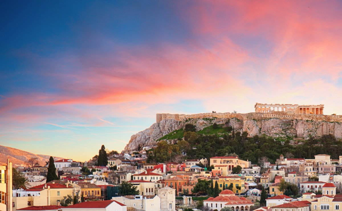 Transport yourself straight to the inspiration of some of D.C.’s most iconic architecture on @united's nonstop to Athens, the birthplace of democracy, arts and science! #TravelTuesday Book here: bit.ly/4aUK7mF