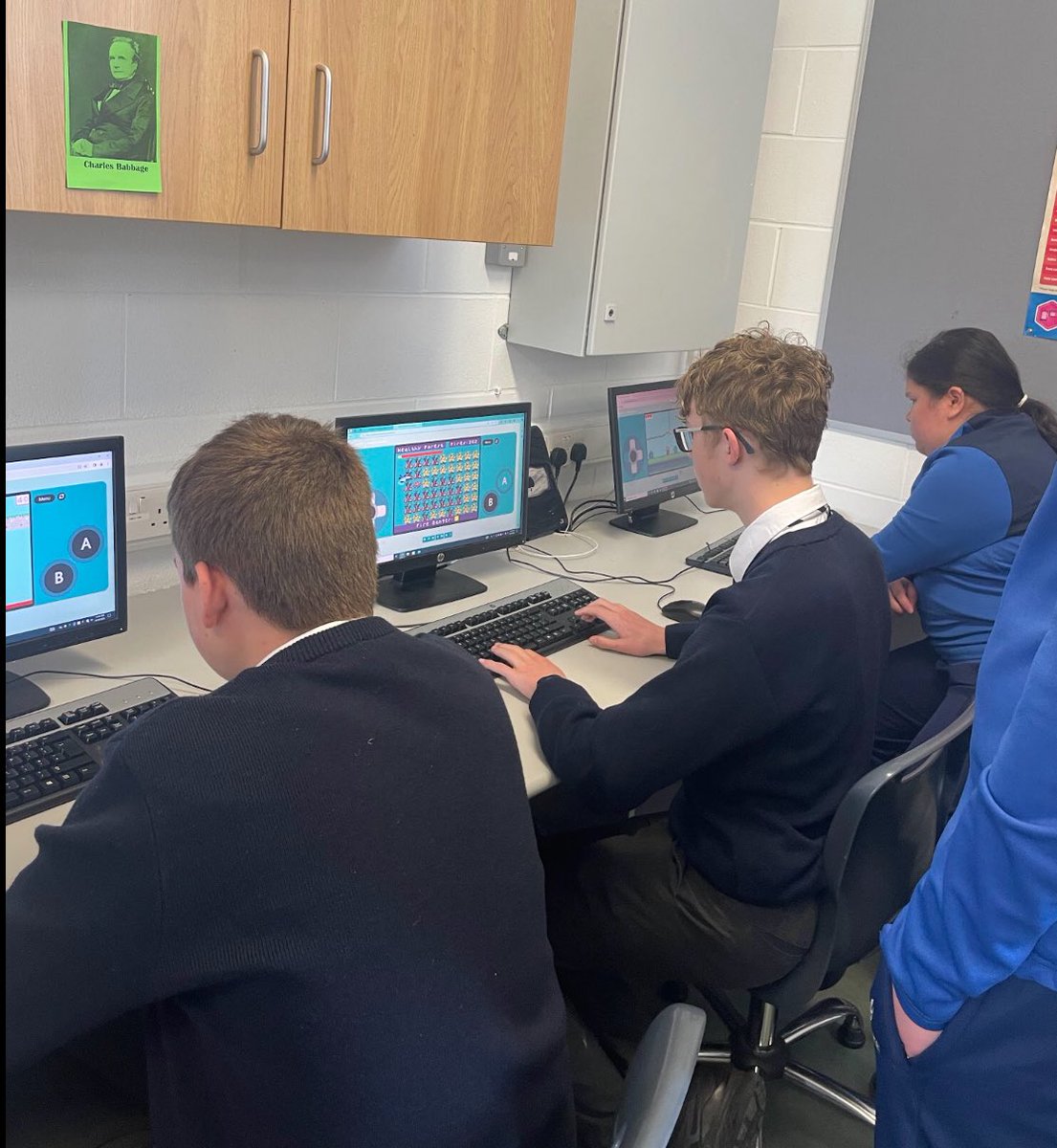 @colmhuirecoed @cmcocoding 2nd year students joined @BorrisokaneCC & @NenaghCollege for the @TipperaryETB #GamesFleadh 2024. They showcased their @scratch_ie games & enjoyed playing others. Congrats to all winners! Thanks to @BorrisokaneCC for hosting 🎮👏 #etbethos @ClodaghKelly