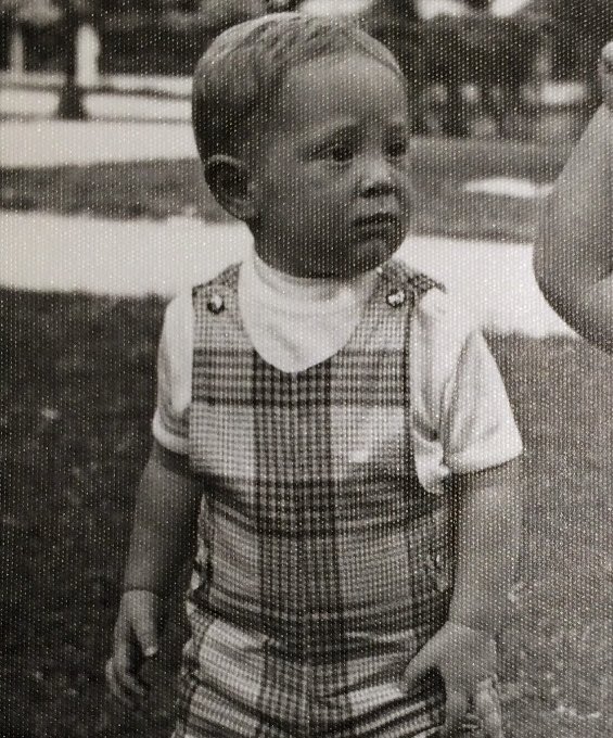 Piensa como adulto, vive como joven, aconseja como viejo y nunca dejes de soñar como niño. ¡Feliz día del niño!