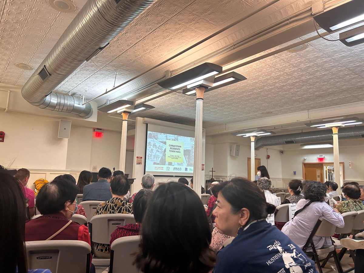 .@savechinatowndc is hosting a town hall to hear from community members on how to protect our Chinese community from getting displaced from Chinatown gentrification. Take action and join their mailing list here: gofundme.com/f/save-chinato…