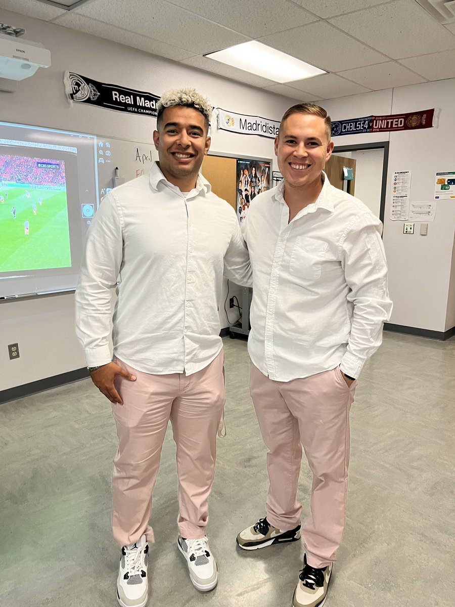 The dynamic duo… #TwinDay! @Ealva_PHHS