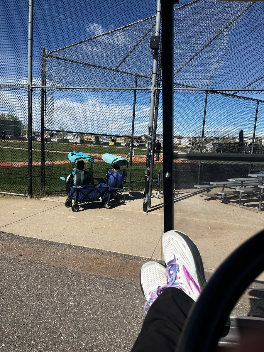 Beautiful day for a baseball game! #chencrew #athletictrainer #atlife #raptorsportsmedicine #raptorsathletics #raptorsbaseball #ssat #uchealth