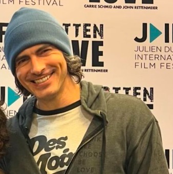 NEW photo of Brandon at the Julien Dubuque International Film Festival from last weekend! 😍🔥
📸 credit: Citlalli.a.ruiz
#brandonrouth #SUPERMAN #LegendsofTomorrow