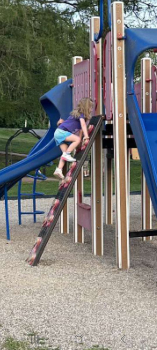 RedDaggerTV's tweet image. She's getting so big!