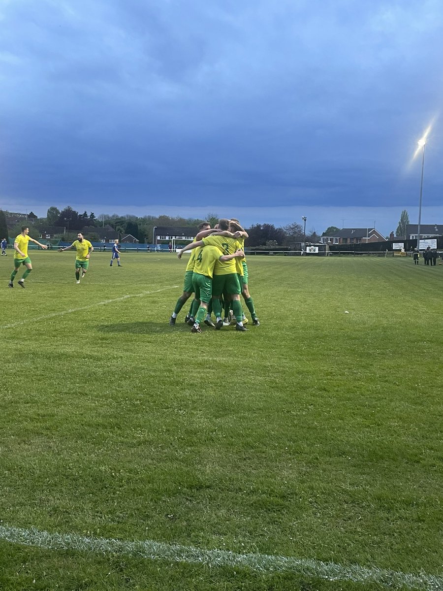 📆Tuesday April 30 2024
⏰19:45
🧮Game 174 23/24
🏟Garden Walk #1112
⚽️@GornalAyWe 1-3 @tiptontownfc 
🏆West Midlands Regional League
🎟️£5
👥725
#groundhopping #farewellgardenwalk #underthelights  @wmrfl with @EddieFogden and @rgandy2_gandy