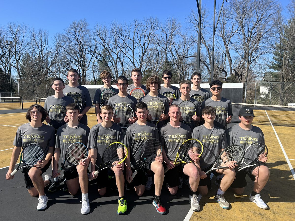 Congratulations to the YellowJacket tennis team on their 5-1 win over Waynesville in the final round of the conference tournament! The team finished 5th in the conference but bounced back after a tough opening round loss to Rolla. Go Jackets! @wchristianleb