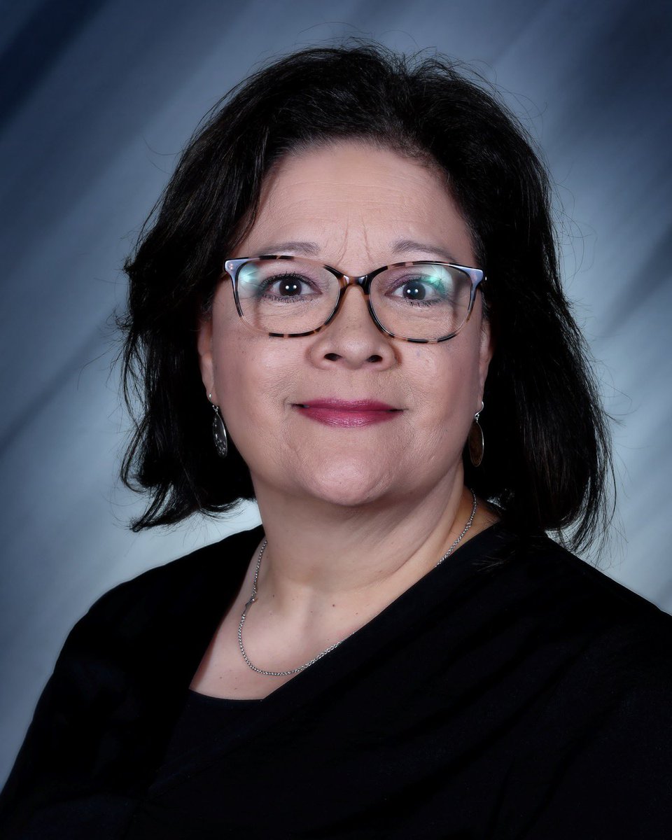 Please help us congratulate Ms. Susana Frescas on her appointment as the Principal of Josefa Sambrano Elementary School. Thank you for leading with Commitment, Valor, y Corazón ♥️ @SanElizarioISD @jlsambrano @SusanaFrescas