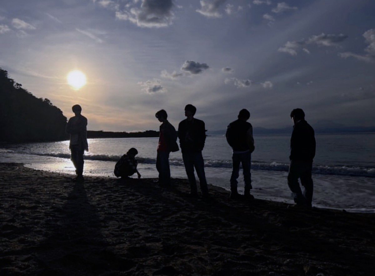 これからもずっとずっと6人で笑っててね！💎♡
#SixTONES結成9周年
#Happy9thAnnivST
#いつもありがとうSixTONES