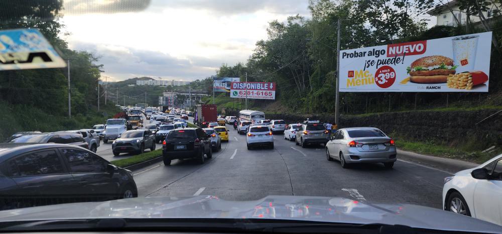 TraficoCPanama tweet picture