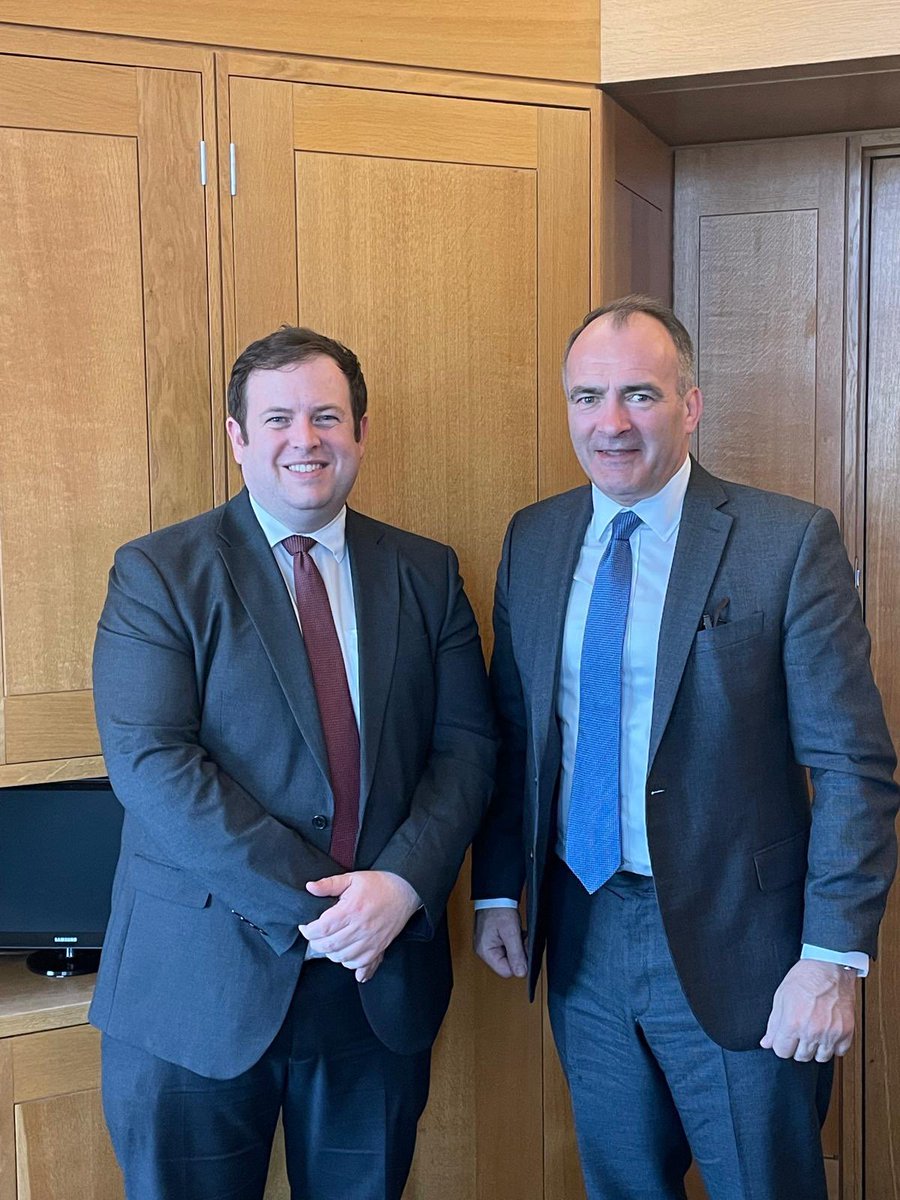 Good to meet @IOMGovernment Chief Minister @alfredcannan again this week to discuss a range of issues including energy, security, and financial services as well as broader relations with the UK and Europe, as one of the Crown Dependencies. 🇮🇲 🇬🇧