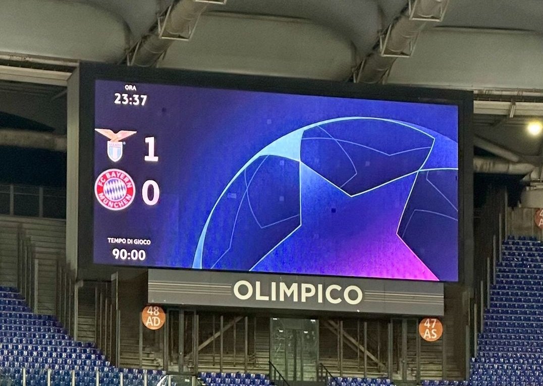 Bayern München in the current Champions League edition:

11 games played - 1 defeat ⬇️ 🦅

#LazioBayern #ChampionsLeague