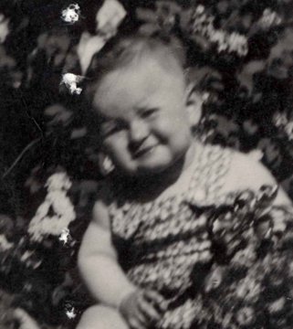 1 May 1941 | A Hungarian Jewish girl, Julika Remenyi, was born. In June 1944 she was deported to #Auschwitz and murdered in a gas chamber.