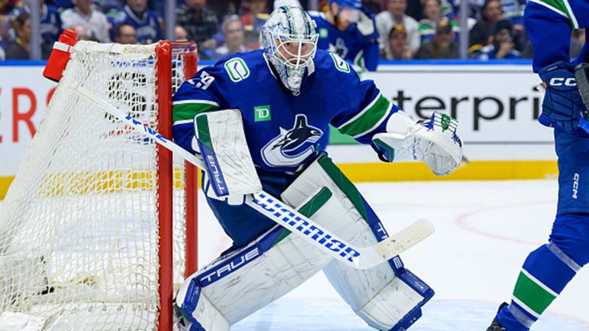 From @martybiron43 on @7ElevenCanada That's Hockey: Silovs vs. DeSmith - Who's the better Demko replacement? tsn.ca/video/~2912789 #7ElevenThatsHockey