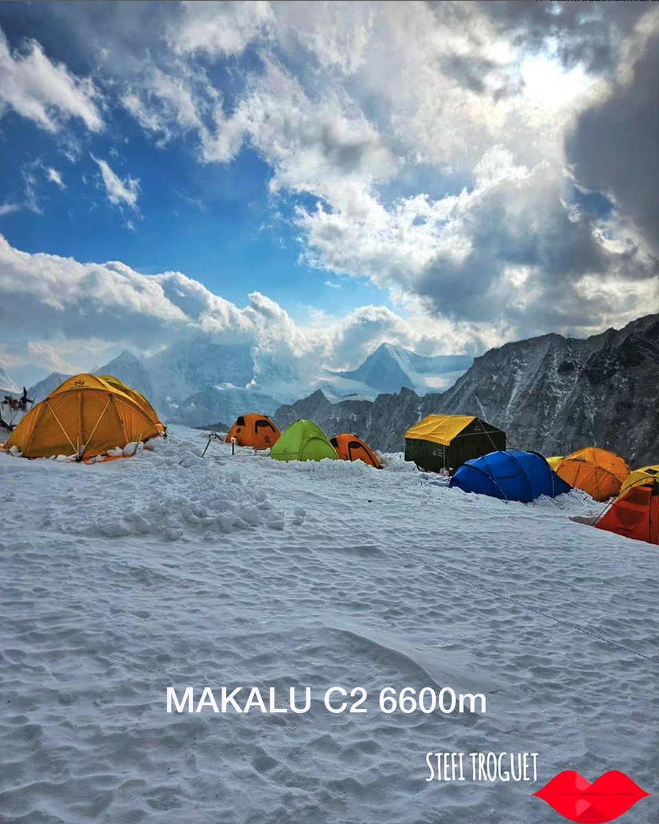 #8000m 30 abr. ÚLTIMA HORA!!!! Rotaciones en Makalu, Everest, Lhotse. Pensando en summit push en Dhaulagiri. janchenjunga, llegan nuevos escaladores... Esto y más en: 👉 instagram.com/p/C6Zxbswtpeb/ 👉 facebook.com/alpinistagarra…
