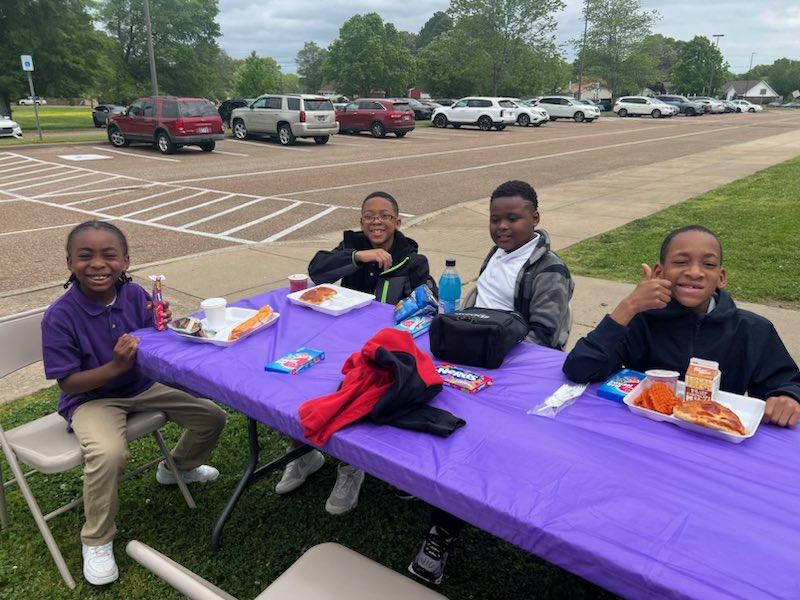 A picnic with the principal to celebrate perfect attendance four in a row! #ThirdGrade #BarkerAwesome