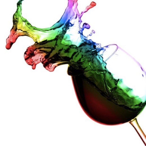 ThievingCopyCat's tweet photo. nothing better than a glass of #wine ... 🍷except maybe #men &amp; #women 😄 #Yep #ImBisexual 🌈 https://t.co/OWyi6VdQiV