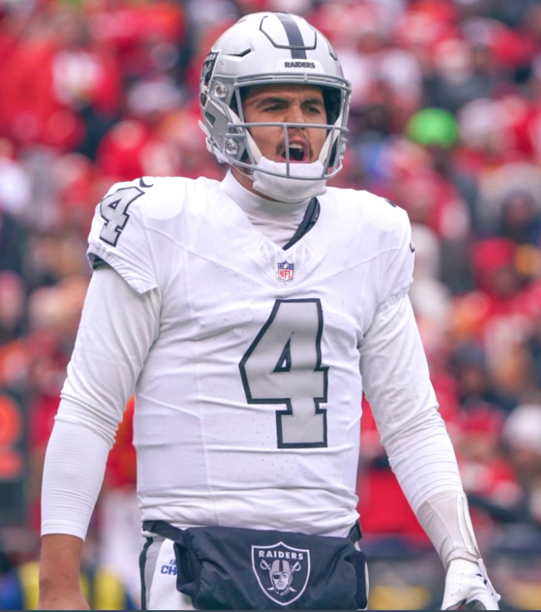 💥#RaiderNation The amount of negative energy towards Aidan O’Connell is wild to me. But it’s not anything he’s not used to. Kid has been counted out from day 1 & thrown into the fire last season yet never showed signs of quit in em’. I support Aidan O’Connell 🏴‍☠️. #NFL⚓️