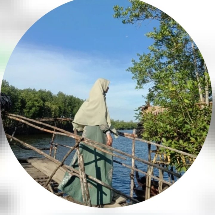 الدُّنْيَا مَتَاعٌ وَخَيْرُ مَتَاعِ الدُّنْيَا الْمَرْأَةُ الصَّالِحَةُ

“Sesungguhnya dunia itu adalah perhiasan dan sebaik-baik perhiasan dunia adalah wanita salehah.” (HR. Muslim, no. 1467)