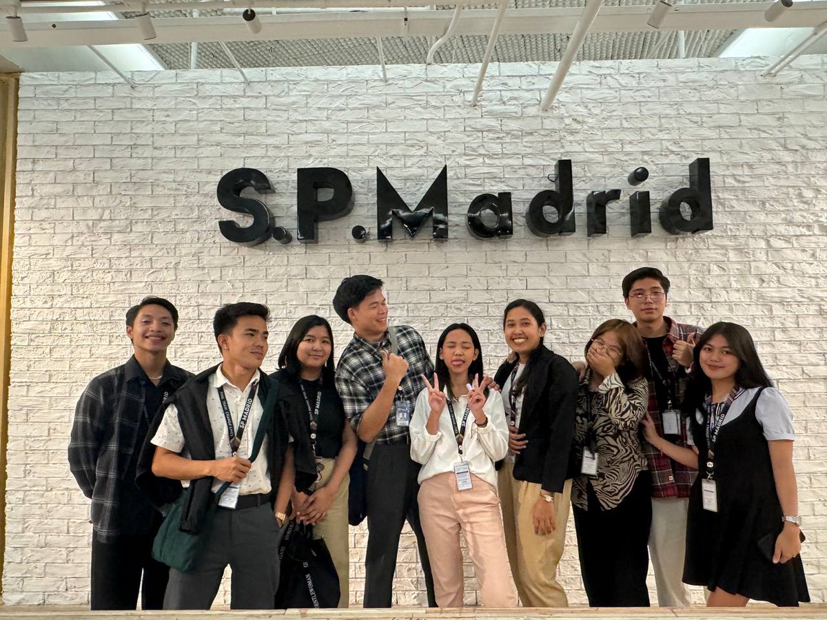 aintyogirl's tweet photo. lord sana po iiwas niyo na sa mga gastos mga friend ko, nadadamay po kasi ako HAHAHAHAHAHAHAHAHAHAHAHAHAHA hi mga bebeluvs 💜💜💜 https://t.co/DOU10EBI2t