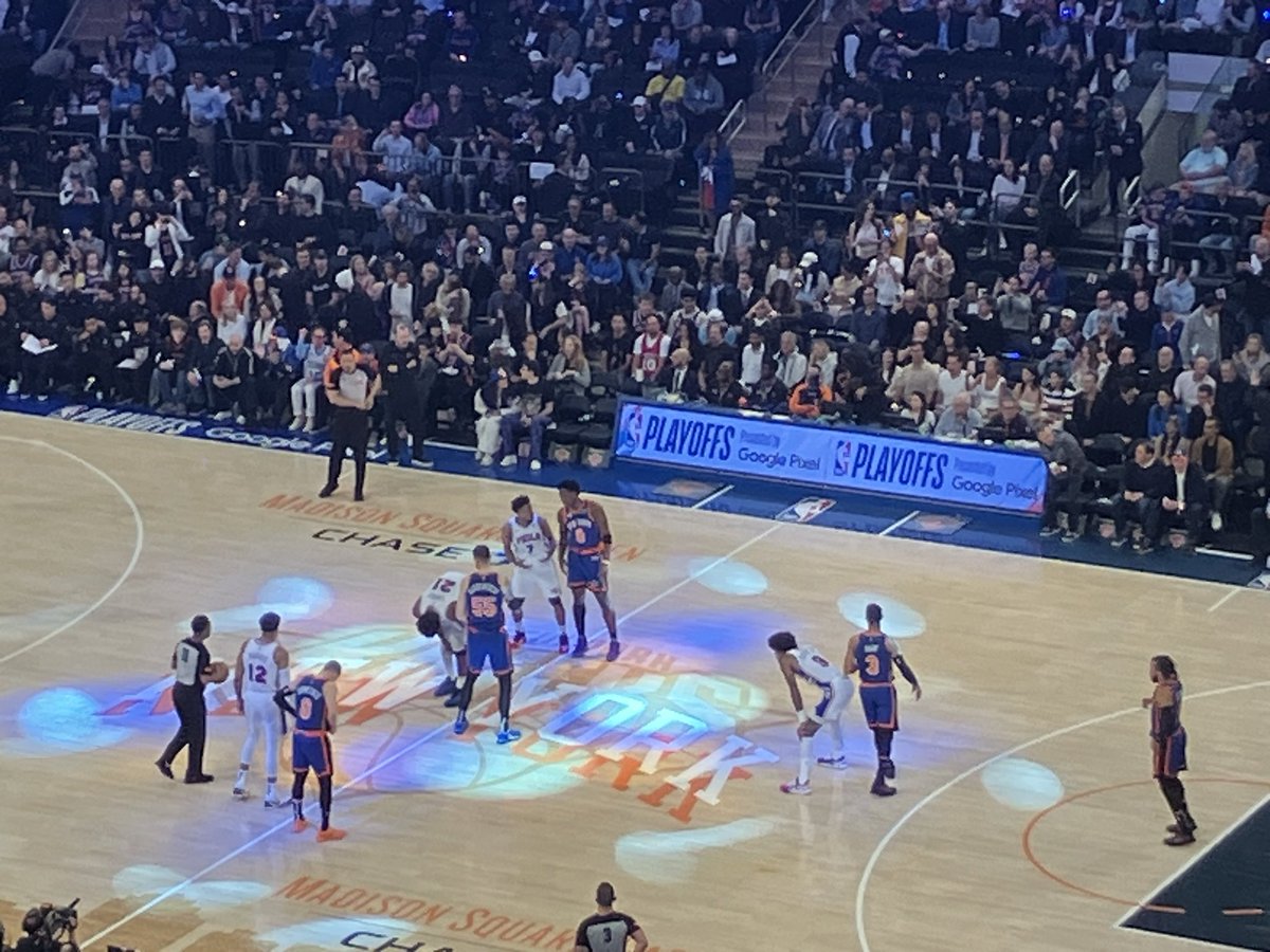 The vibes at @TheGarden are immaculate as our @nyknicks are about to clinch the playoff series tonight! @jonathanjaeger