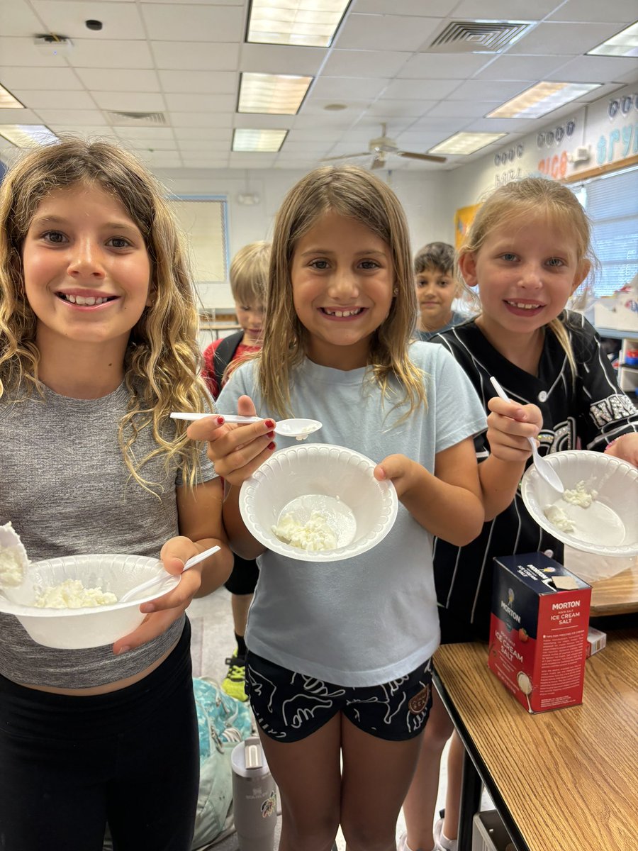 We all scream for “ICE CREAM!” 🍦🍨
Review time means… 
- Text feature treats 
- Measuring Scoops 
- Ice cream in a bag experiment
<a href="/LPEPanthers/">Lake Park Elementary</a>