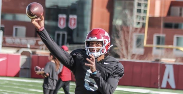 Did #UNC’s QB battle just become a three-man race with the déjà-vu addition of Jacolby Criswell from Arkansas? His boomeranging return to the Tar Heels creates additional layers of intrigue at the position. Transfer portal tracker updated here: 247sports.com/college/north-…