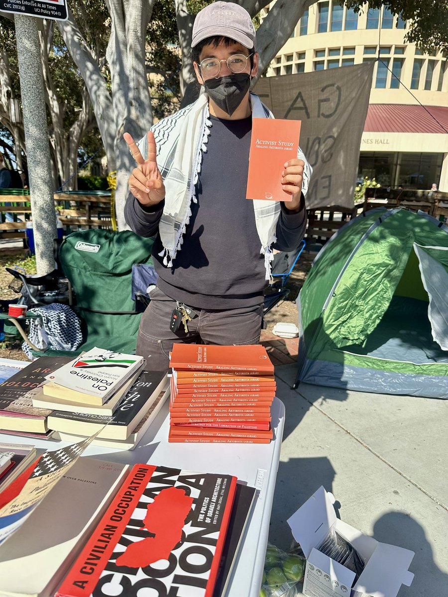 facilitating an ARAK study at the UCIntifada camp #KaJomaLives

<a href="/FLP_books/">Foreign Languages Press</a>