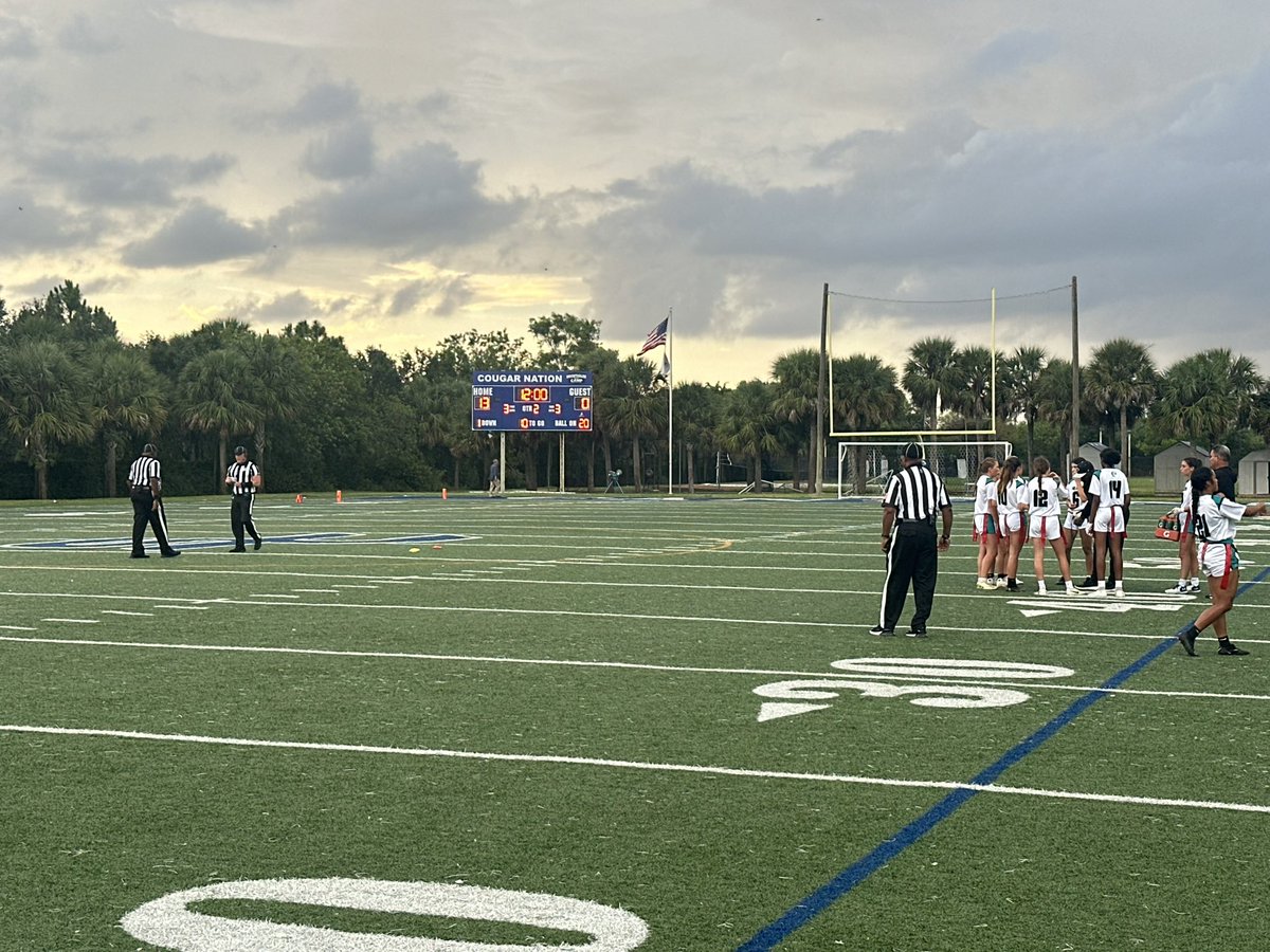 Regional Final in Boynton Beach! (1) Somerset Canyons hosting (3) Jensen Beach with a trip to the state quarters on the line. 13-0 Somerset in the 2nd Q
