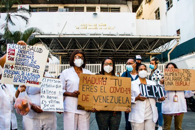 #SinInsumos, #SinMedicinas, #SinAgua, muchas veces #SinLuz, y con un déficit de personal. Así se encuentra la mayoría de hospitales y centros de salud en #Venezuela. Este derecho humano no está garantizado. #MonitorDescaVe