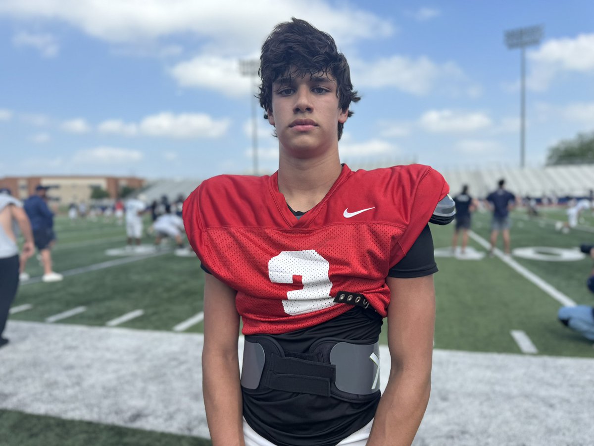 Flower Mound 2027 QB Noah Spinks (6-0, 175) is generating a strong buzz in FloMo this spring. He can spin it and put the ball in some tight spots as well as put touch on the ball. Definitely a prospect to know @NoahSpinks | @JagFBRecruits | @JagFootball | @bbasil01