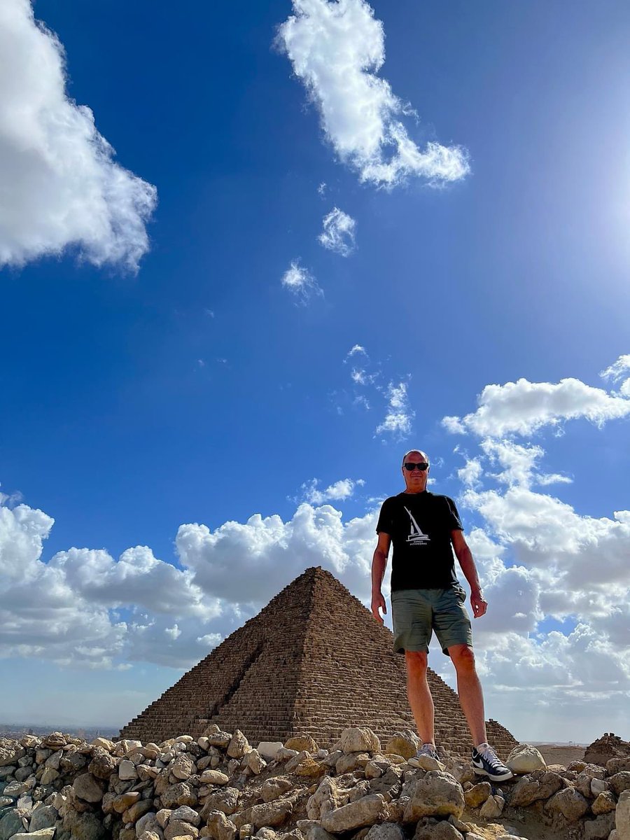 At the great pyramids on the Giza plateau, Egypt.. #KeepTravelling #getoutside #traveller #travelinfluencer #travelphotographer #photography #travelphotography #world #traveller #egypt #giza #gizapyramids @davidhawkes01