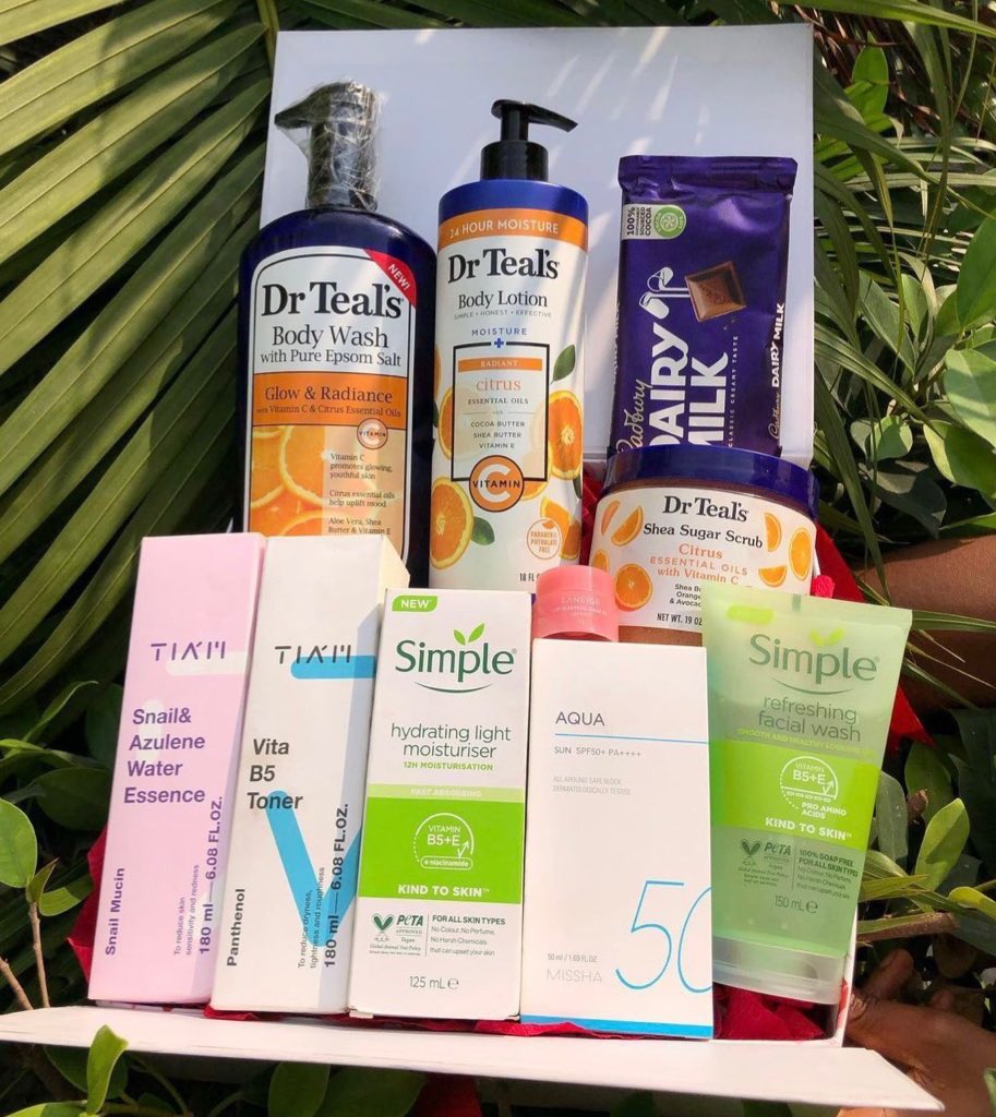 As a small business owner, i don’t sleep early enough because I want to be able to strategize how best I can run my business to a bigger and better place that is why your patronage and my services to you are very important…let me be your Skin care vendor🥺❤️ Welcome to MAY🥂