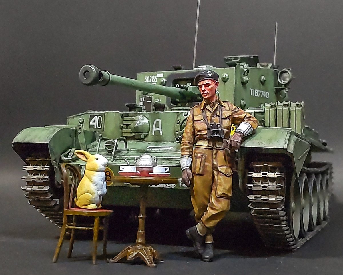 「あーこれあのヒトの作品だよね」って一目見てわかってもらえるような作風をめざしています。ゆえに好き勝手やります。
#5月になったのでフォロワーさんに自己紹介しようぜ